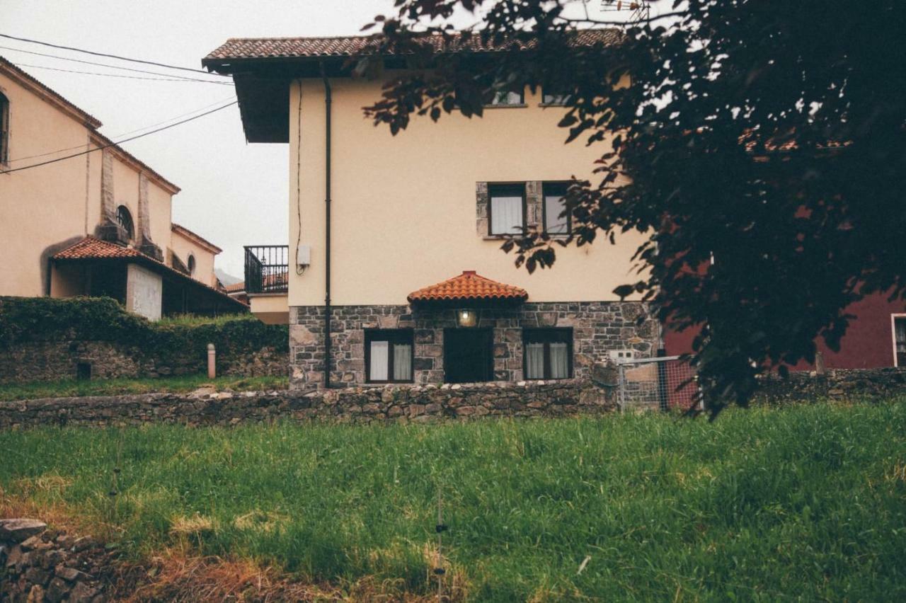 Apartament La Casina Onís Zewnętrze zdjęcie