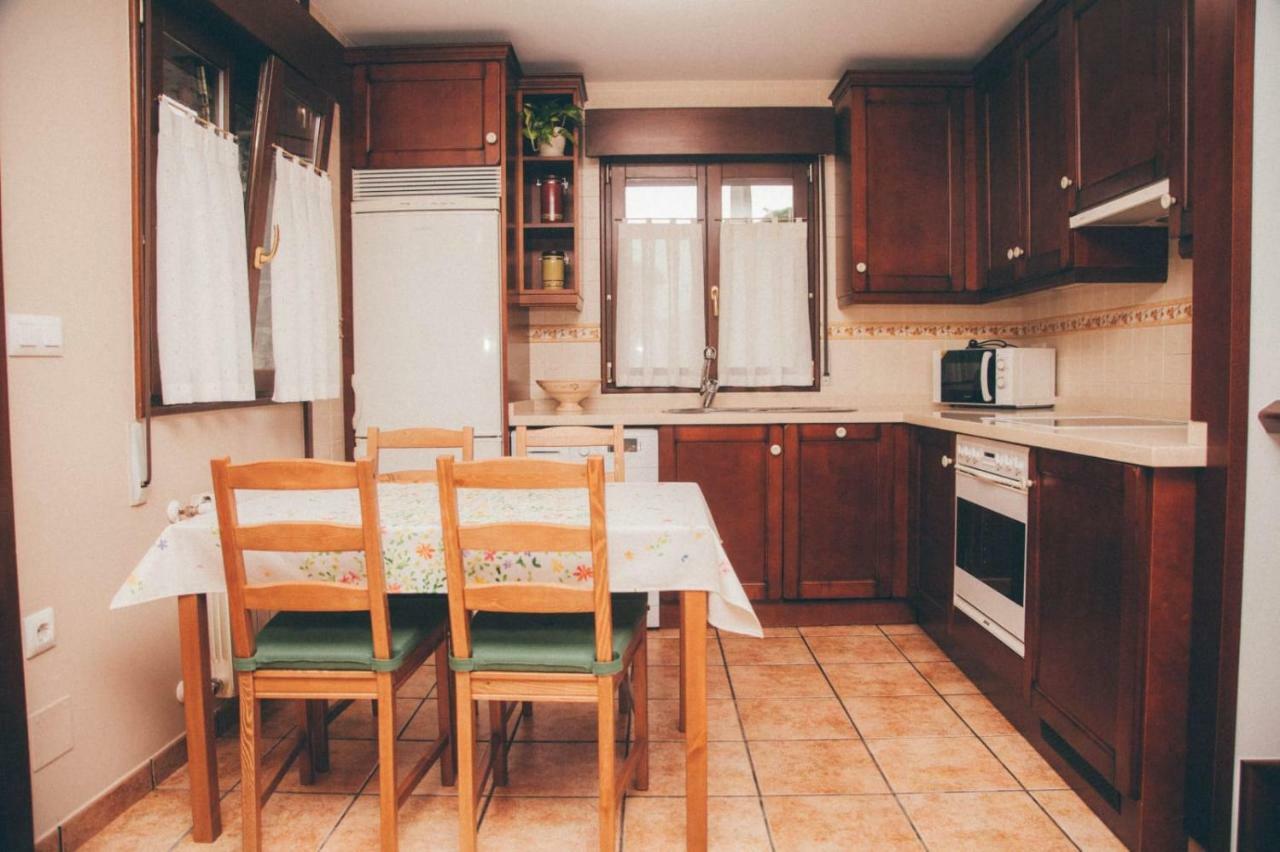 Apartament La Casina Onís Zewnętrze zdjęcie