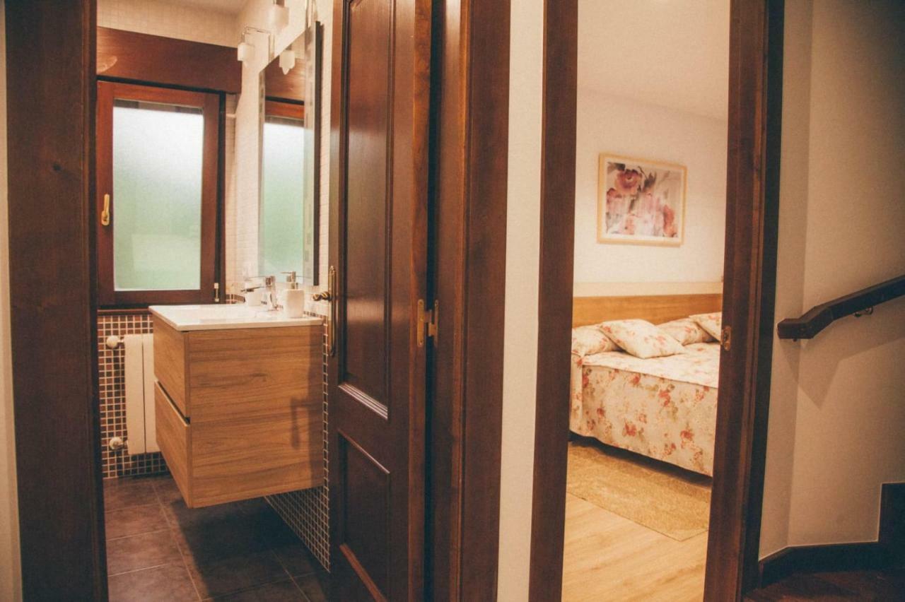 Apartament La Casina Onís Zewnętrze zdjęcie