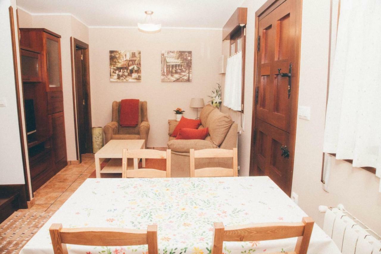 Apartament La Casina Onís Zewnętrze zdjęcie